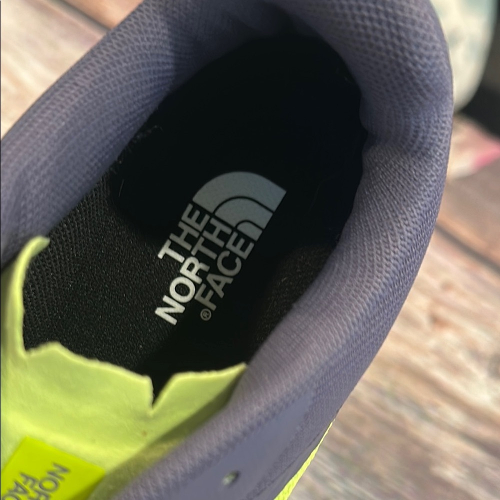 The North Face Women’s Sz 10 VECTIV Eminus Trail Running Shoe • NEW! - Picture 4 of 11
